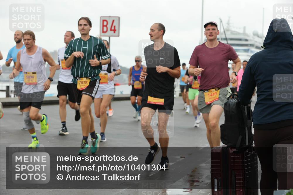 13.09.2026 - Kiel Lauf Andreas Tolksdorf http://msf.ph/oto/10401304 13.09.2026 10:59:25 Kiellinie 5894, 7078, 4, 1449 meine-sportfotos.de