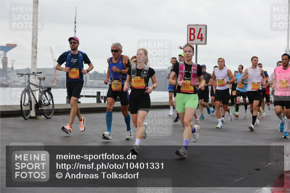 13.09.2026 - Kiel Lauf Andreas Tolksdorf http://msf.ph/oto/10401331 13.09.2026 10:59:28 Kiellinie 1938, 38, 6382, 5164, 4, 3171, 2270, 11011, 11081 meine-sportfotos.de