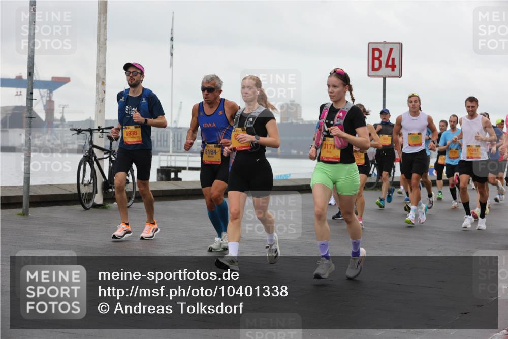 13.09.2026 - Kiel Lauf Andreas Tolksdorf http://msf.ph/oto/10401338 13.09.2026 10:59:28 Kiellinie 1938, 5164, 4, 3171, 8569, 11081 meine-sportfotos.de