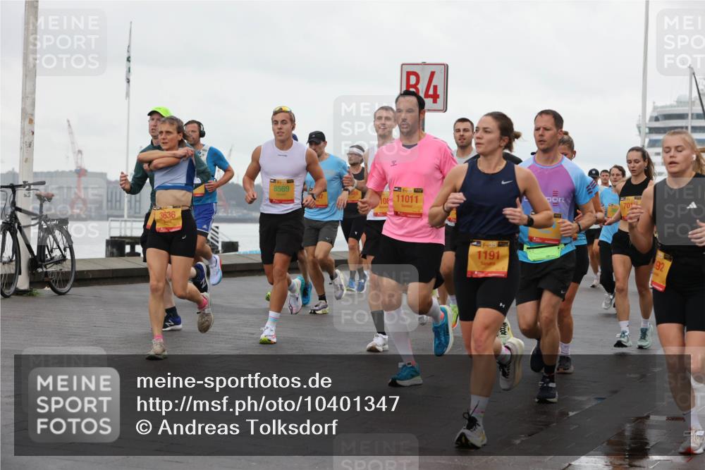 13.09.2026 - Kiel Lauf Andreas Tolksdorf http://msf.ph/oto/10401347 13.09.2026 10:59:30 Kiellinie 4, 3636, 8569, 108, 11011, 14, 38, 1191, 7014, 92 meine-sportfotos.de