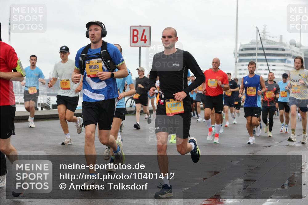 13.09.2026 - Kiel Lauf Andreas Tolksdorf http://msf.ph/oto/10401412 13.09.2026 10:59:34 Kiellinie 4335, 9688, 4, 11663 meine-sportfotos.de