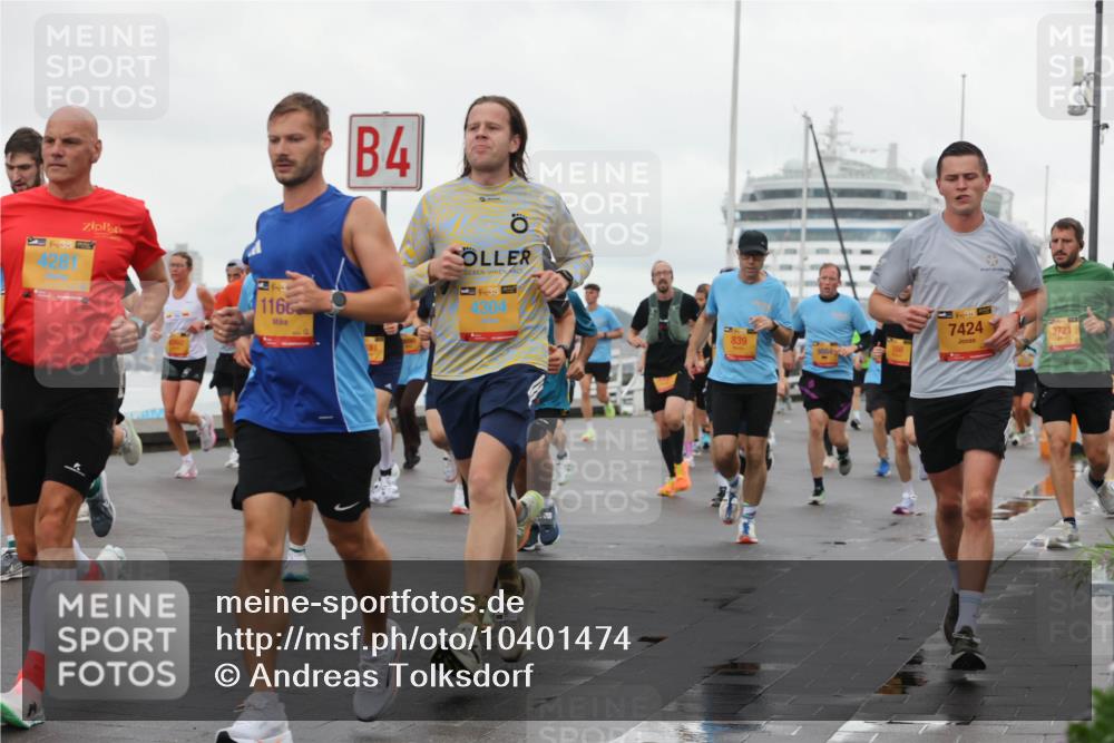 13.09.2026 - Kiel Lauf Andreas Tolksdorf http://msf.ph/oto/10401474 13.09.2026 10:59:37 Kiellinie 38, 4281, 4, 1166, 181, 38, 4304, 839, 7424, 3721 meine-sportfotos.de