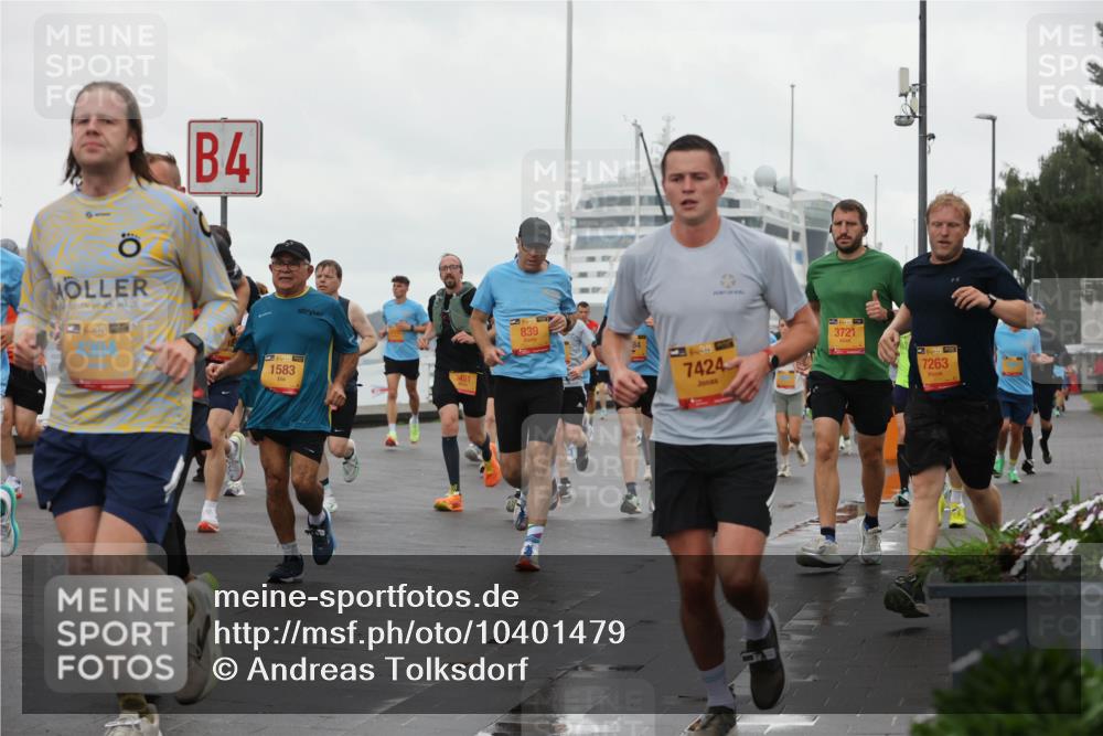 13.09.2026 - Kiel Lauf Andreas Tolksdorf http://msf.ph/oto/10401479 13.09.2026 10:59:37 Kiellinie 39, 4304, 4, 1583, 3451, 839, 1939, 7424, 3721, 7263 meine-sportfotos.de