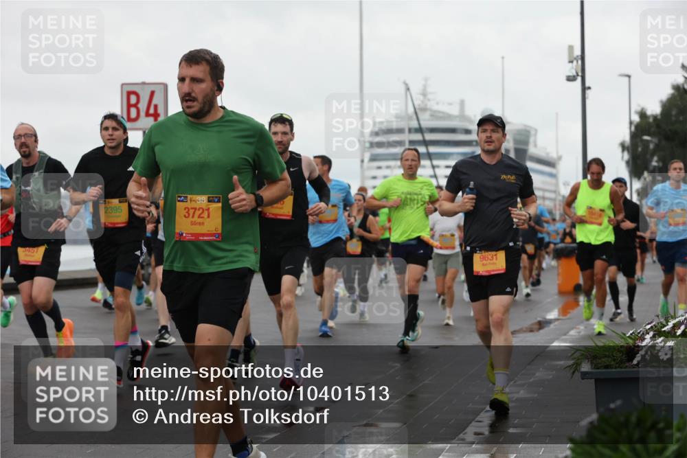 13.09.2026 - Kiel Lauf Andreas Tolksdorf http://msf.ph/oto/10401513 13.09.2026 10:59:40 Kiellinie 3451, 4, 2395, 38, 3721, 9631 meine-sportfotos.de