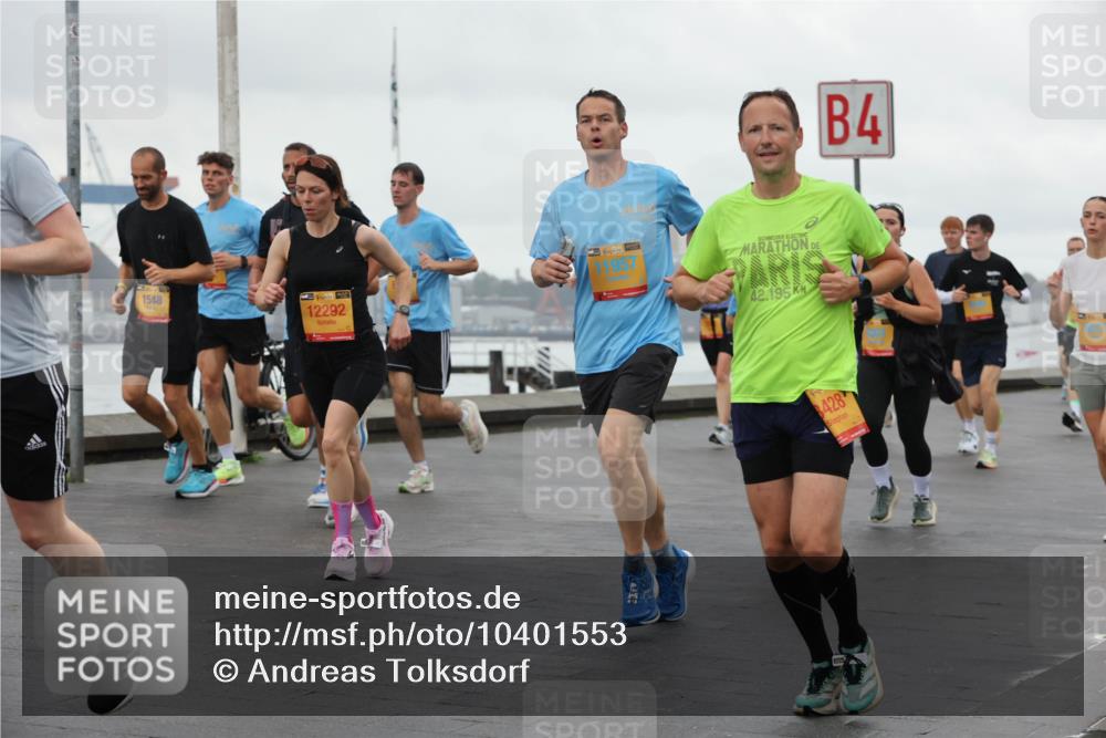 13.09.2026 - Kiel Lauf Andreas Tolksdorf http://msf.ph/oto/10401553 13.09.2026 10:59:43 Kiellinie 1548, 38, 12292, 39, 42, 195, 8428, 4 meine-sportfotos.de