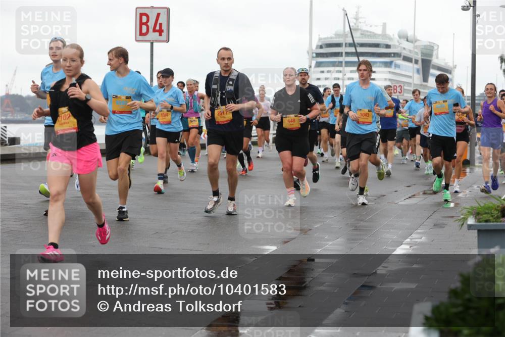 13.09.2026 - Kiel Lauf Andreas Tolksdorf http://msf.ph/oto/10401583 13.09.2026 10:59:54 Kiellinie 102, 4, 5364, 2517, 9754, 448, 3043, 3, 4340 meine-sportfotos.de