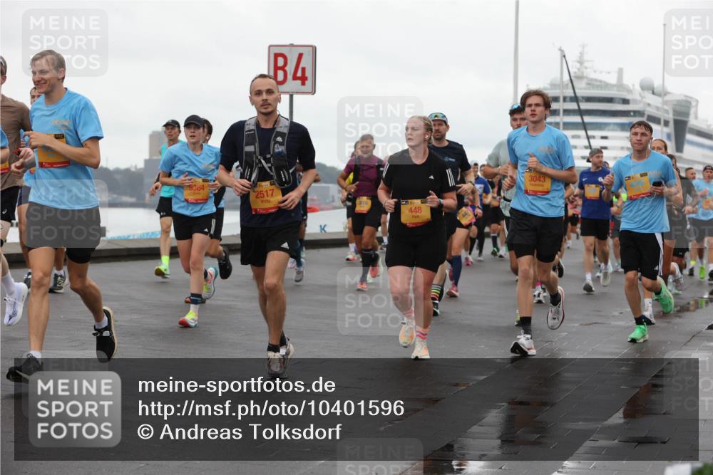 13.09.2026 - Kiel Lauf Andreas Tolksdorf http://msf.ph/oto/10401596 13.09.2026 10:59:55 Kiellinie 4, 5364, 38, 2517, 3610, 448, 3043 meine-sportfotos.de