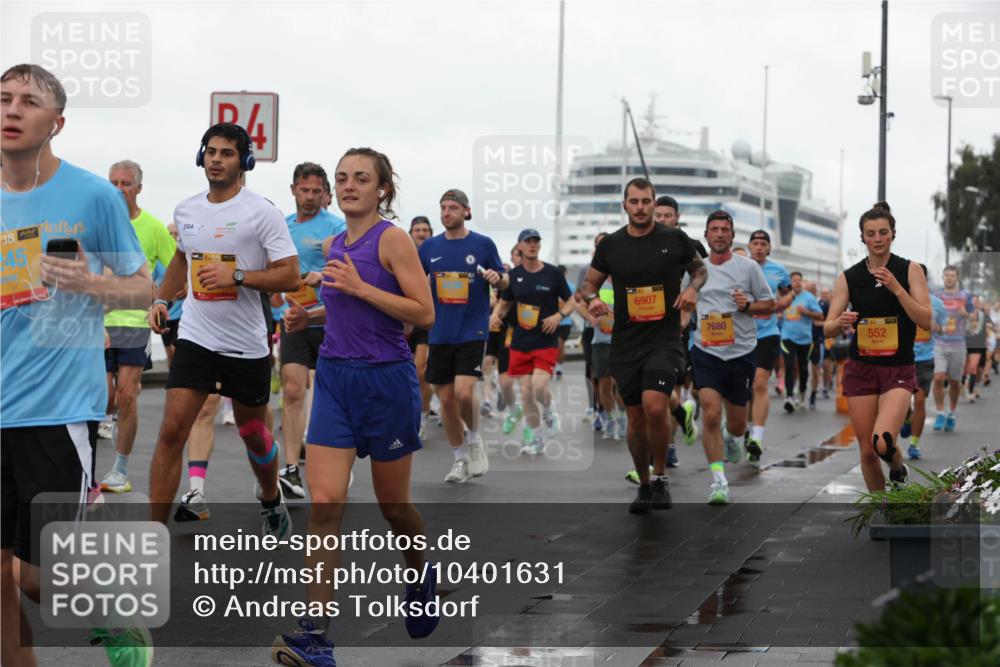 13.09.2026 - Kiel Lauf Andreas Tolksdorf http://msf.ph/oto/10401631 13.09.2026 10:59:58 Kiellinie 38, 354, 38, 6907, 7680, 552 meine-sportfotos.de