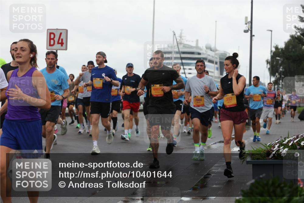13.09.2026 - Kiel Lauf Andreas Tolksdorf http://msf.ph/oto/10401644 13.09.2026 10:59:59 Kiellinie 4, 6907, 7680, 39, 552 meine-sportfotos.de