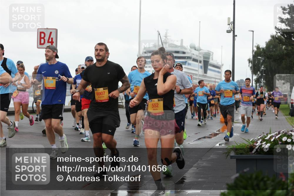 13.09.2026 - Kiel Lauf Andreas Tolksdorf http://msf.ph/oto/10401656 13.09.2026 11:00:00 Kiellinie 4, 38, 6907, 39, 552, 6427 meine-sportfotos.de