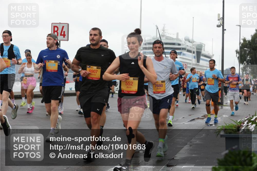 13.09.2026 - Kiel Lauf Andreas Tolksdorf http://msf.ph/oto/10401663 13.09.2026 11:00:00 Kiellinie 4, 39, 364, 38, 38, 6907, 552, 38, 7680, 33, 6427 meine-sportfotos.de