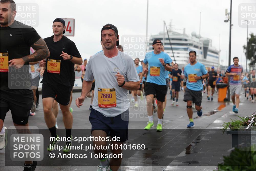 13.09.2026 - Kiel Lauf Andreas Tolksdorf http://msf.ph/oto/10401669 13.09.2026 11:00:01 Kiellinie 07, 4, 2602, 5550, 38, 7680 meine-sportfotos.de
