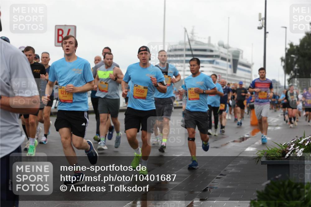 13.09.2026 - Kiel Lauf Andreas Tolksdorf http://msf.ph/oto/10401687 13.09.2026 11:00:02 Kiellinie 6217, 5550, 642 meine-sportfotos.de