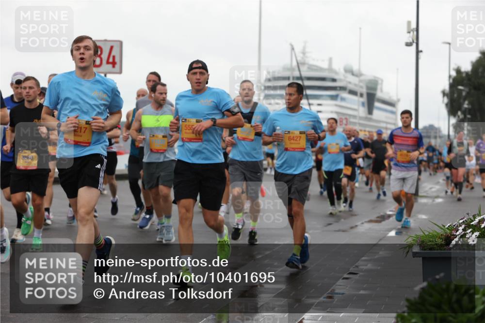 13.09.2026 - Kiel Lauf Andreas Tolksdorf http://msf.ph/oto/10401695 13.09.2026 11:00:02 Kiellinie 3860, 84, 38, 555, 6427 meine-sportfotos.de