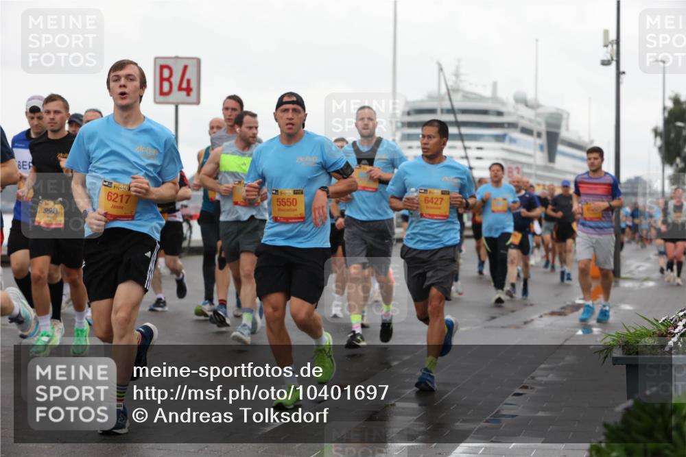 13.09.2026 - Kiel Lauf Andreas Tolksdorf http://msf.ph/oto/10401697 13.09.2026 11:00:02 Kiellinie 4, 3880, 38, 6217, 5550, 6427 meine-sportfotos.de