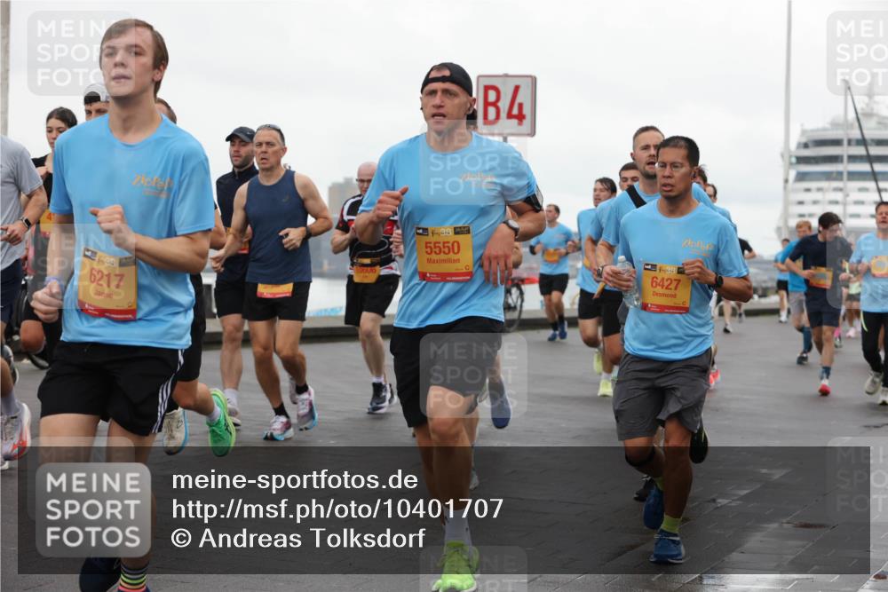 13.09.2026 - Kiel Lauf Andreas Tolksdorf http://msf.ph/oto/10401707 13.09.2026 11:00:03 Kiellinie 38, 6217, 4, 38, 6427, 10606, 38, 5550 meine-sportfotos.de
