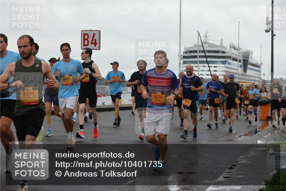 13.09.2026 - Kiel Lauf Andreas Tolksdorf http://msf.ph/oto/10401735 13.09.2026 11:00:05 Kiellinie 4, 735, 5571, 39, 6091, 99, 39, 4574, 3763, 10219 meine-sportfotos.de