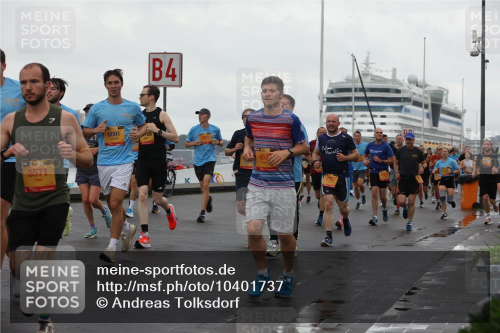 13.09.2026 - Kiel Lauf Andreas Tolksdorf http://msf.ph/oto/10401737 13.09.2026 11:00:05 Kiellinie 1, 39, 5571, 4, 6091, 199, 12063, 38, 457, 10219, 3763 meine-sportfotos.de