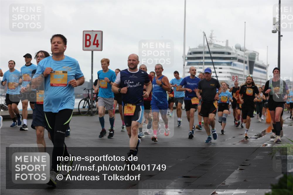 13.09.2026 - Kiel Lauf Andreas Tolksdorf http://msf.ph/oto/10401749 13.09.2026 11:00:07 Kiellinie 39, 9507, 4, 3763, 10219, 3, 6095 meine-sportfotos.de
