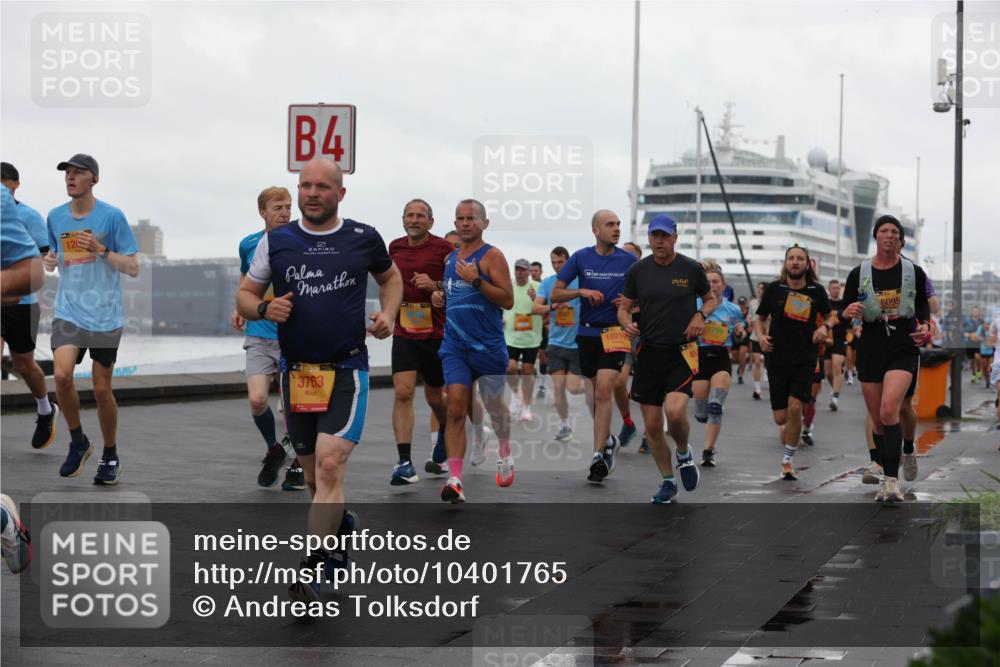 13.09.2026 - Kiel Lauf Andreas Tolksdorf http://msf.ph/oto/10401765 13.09.2026 11:00:07 Kiellinie 4, 3763, 10219, 1759, 6095 meine-sportfotos.de