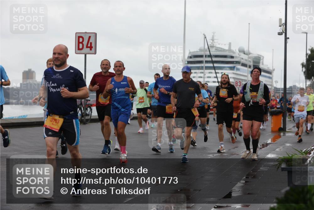 13.09.2026 - Kiel Lauf Andreas Tolksdorf http://msf.ph/oto/10401773 13.09.2026 11:00:08 Kiellinie 1, 381, 3763, 4, 102, 3, 6095, 9113 meine-sportfotos.de