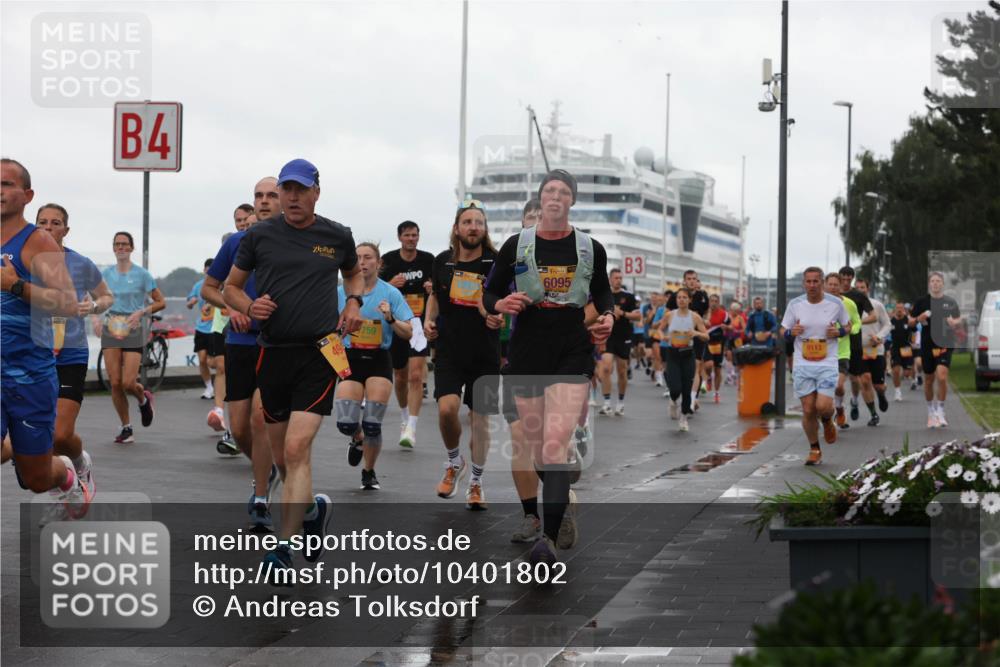 13.09.2026 - Kiel Lauf Andreas Tolksdorf http://msf.ph/oto/10401802 13.09.2026 11:00:09 Kiellinie 4, 4, 39, 6095, 3, 759, 9113 meine-sportfotos.de