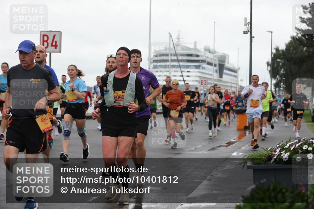 13.09.2026 - Kiel Lauf Andreas Tolksdorf http://msf.ph/oto/10401812 13.09.2026 11:00:10 Kiellinie 4, 4947, 19, 1759, 6095, 3, 9113 meine-sportfotos.de