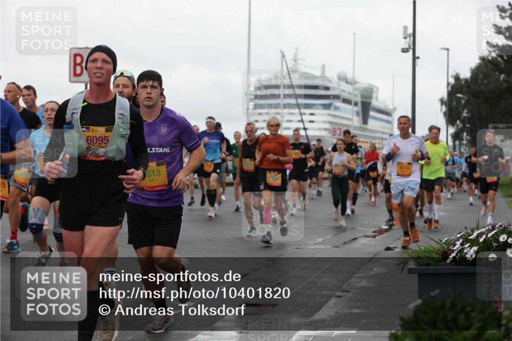 13.09.2026 - Kiel Lauf Andreas Tolksdorf http://msf.ph/oto/10401820 13.09.2026 11:00:10 Kiellinie 19, 38, 6095, 3, 38, 513, 9113 meine-sportfotos.de