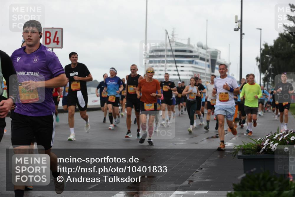 13.09.2026 - Kiel Lauf Andreas Tolksdorf http://msf.ph/oto/10401833 13.09.2026 11:00:11 Kiellinie 85, 4, 6280, 9113 meine-sportfotos.de