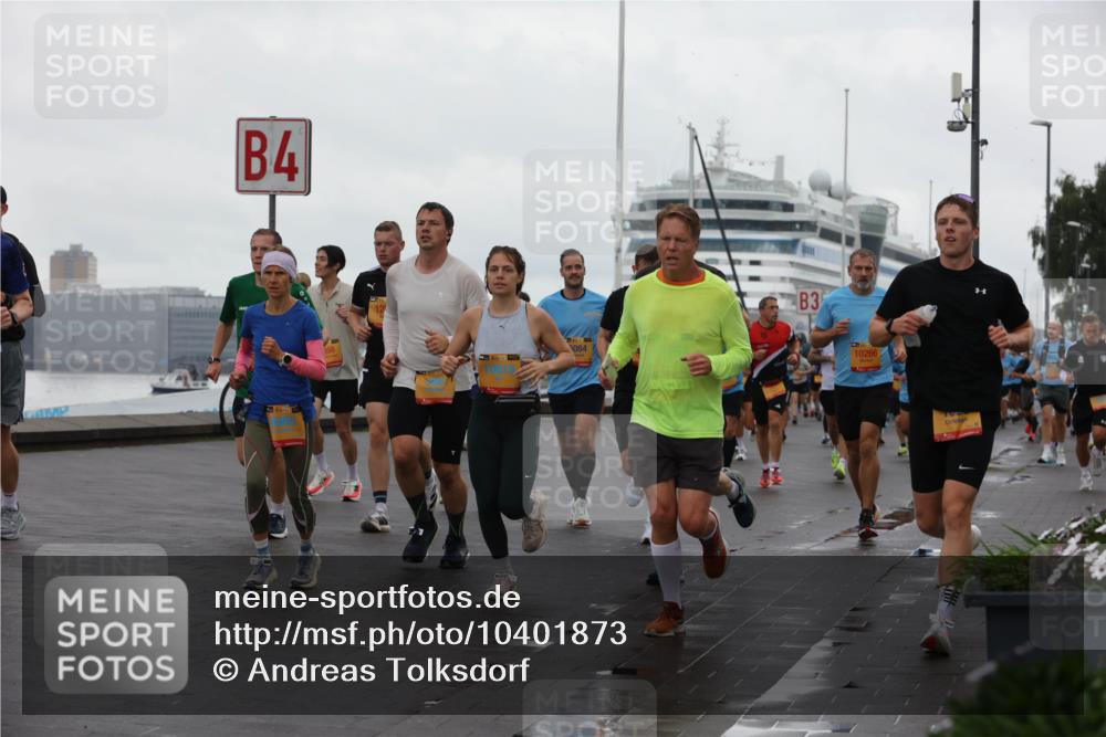13.09.2026 - Kiel Lauf Andreas Tolksdorf http://msf.ph/oto/10401873 13.09.2026 11:00:15 Kiellinie 4, 35, 084, 3, 10266 meine-sportfotos.de