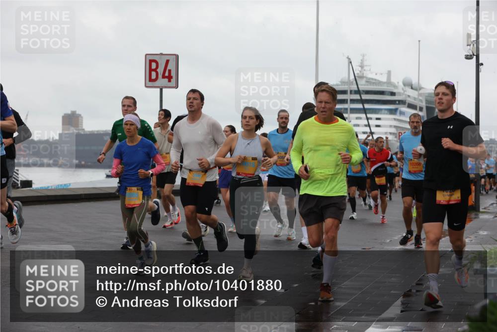 13.09.2026 - Kiel Lauf Andreas Tolksdorf http://msf.ph/oto/10401880 13.09.2026 11:00:15 Kiellinie 38, 4, 5084, 10266 meine-sportfotos.de