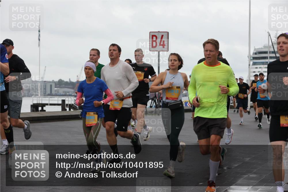 13.09.2026 - Kiel Lauf Andreas Tolksdorf http://msf.ph/oto/10401895 13.09.2026 11:00:16 Kiellinie 39, 8965, 1282, 4, 10618 meine-sportfotos.de