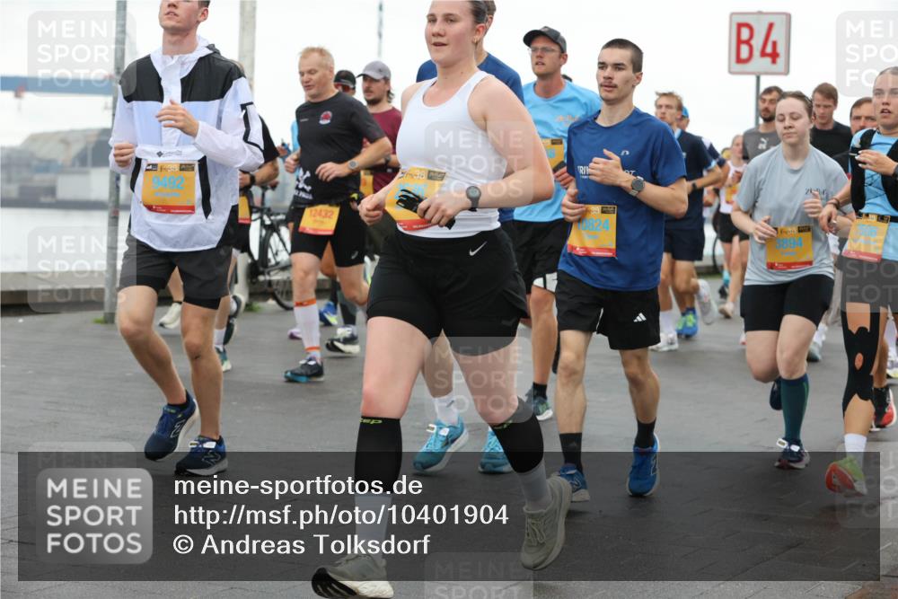 13.09.2026 - Kiel Lauf Andreas Tolksdorf http://msf.ph/oto/10401904 13.09.2026 11:00:32 Kiellinie 9492, 12432, 4, 38, 0824, 1, 3845, 3894, 7506 meine-sportfotos.de