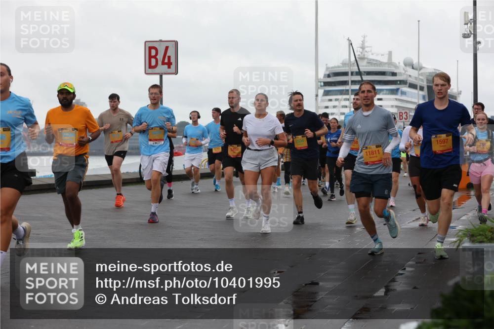 13.09.2026 - Kiel Lauf Andreas Tolksdorf http://msf.ph/oto/10401995 13.09.2026 11:00:42 Kiellinie 4, 2504, 1, 39, 11811, 3, 1597, 786 meine-sportfotos.de