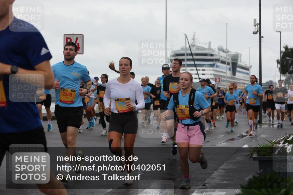 13.09.2026 - Kiel Lauf Andreas Tolksdorf http://msf.ph/oto/10402051 13.09.2026 11:00:45 Kiellinie 139, 2258, 38, 4, 38, 786, 3 meine-sportfotos.de