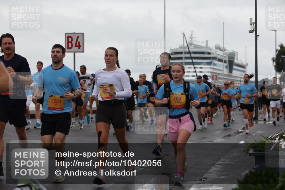 13.09.2026 - Kiel Lauf Andreas Tolksdorf http://msf.ph/oto/10402056 13.09.2026 11:00:45 Kiellinie 4, 4, 38, 786, 4, 38, 2258, 3 meine-sportfotos.de