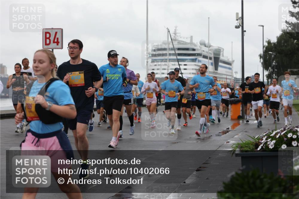 13.09.2026 - Kiel Lauf Andreas Tolksdorf http://msf.ph/oto/10402066 13.09.2026 11:00:46 Kiellinie 4, 1, 39, 8302 meine-sportfotos.de