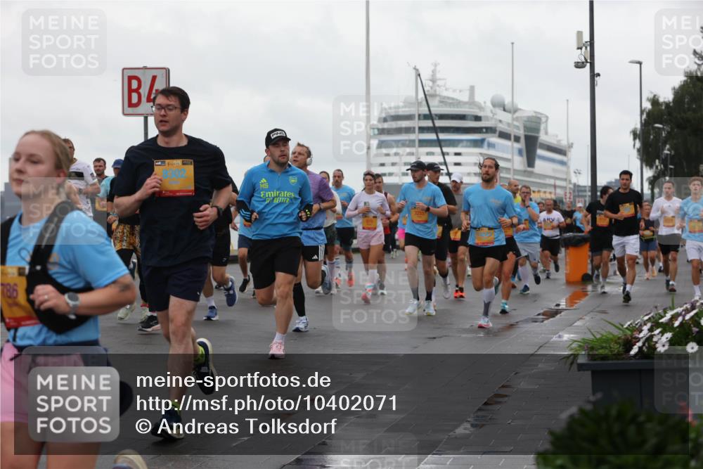 13.09.2026 - Kiel Lauf Andreas Tolksdorf http://msf.ph/oto/10402071 13.09.2026 11:00:46 Kiellinie 786, 3255 meine-sportfotos.de