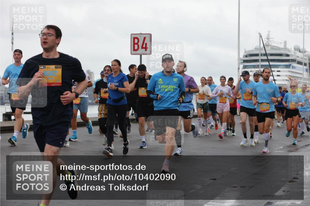 13.09.2026 - Kiel Lauf Andreas Tolksdorf http://msf.ph/oto/10402090 13.09.2026 11:00:47 Kiellinie 574, 0783, 4, 976, 3255, 5514 meine-sportfotos.de