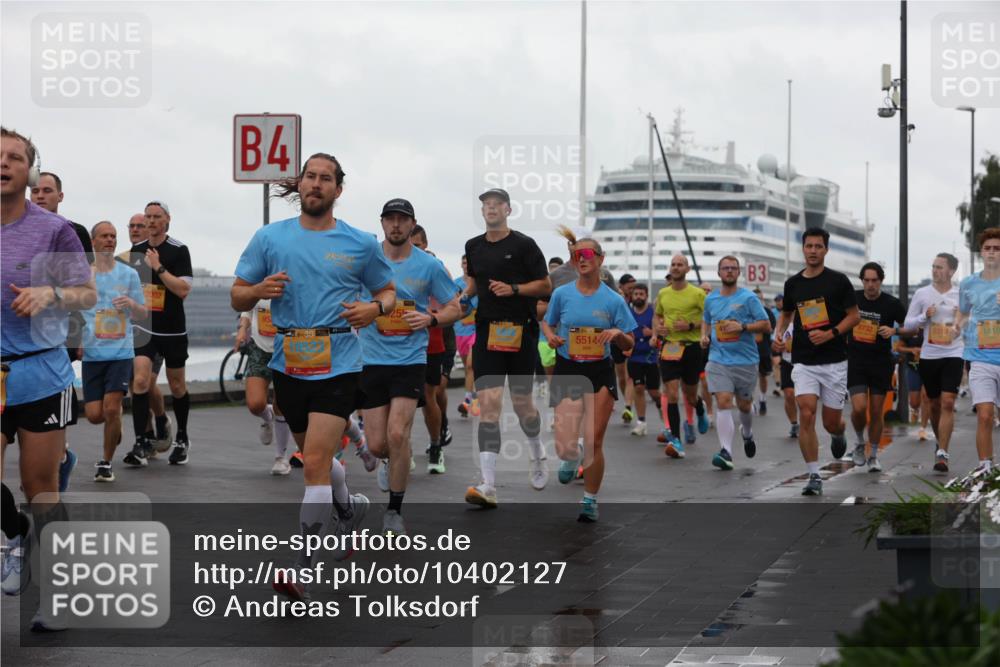 13.09.2026 - Kiel Lauf Andreas Tolksdorf http://msf.ph/oto/10402127 13.09.2026 11:00:49 Kiellinie 2002, 4, 38, 5514, 3, 8732, 2318, 1410 meine-sportfotos.de