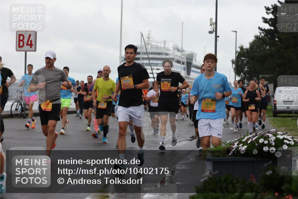 13.09.2026 - Kiel Lauf Andreas Tolksdorf http://msf.ph/oto/10402175 13.09.2026 11:00:51 Kiellinie 4, 666, 8732, 38, 1410 meine-sportfotos.de
