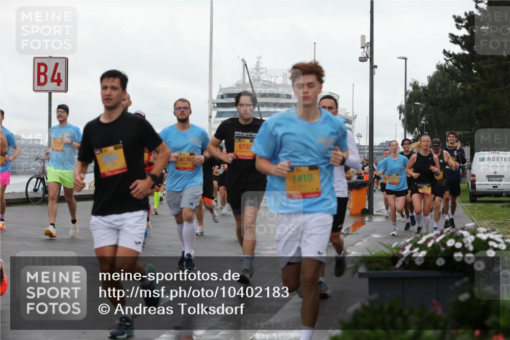 13.09.2026 - Kiel Lauf Andreas Tolksdorf http://msf.ph/oto/10402183 13.09.2026 11:00:52 Kiellinie 4, 11765, 4176, 8732, 1410, 100, 171, 172 meine-sportfotos.de