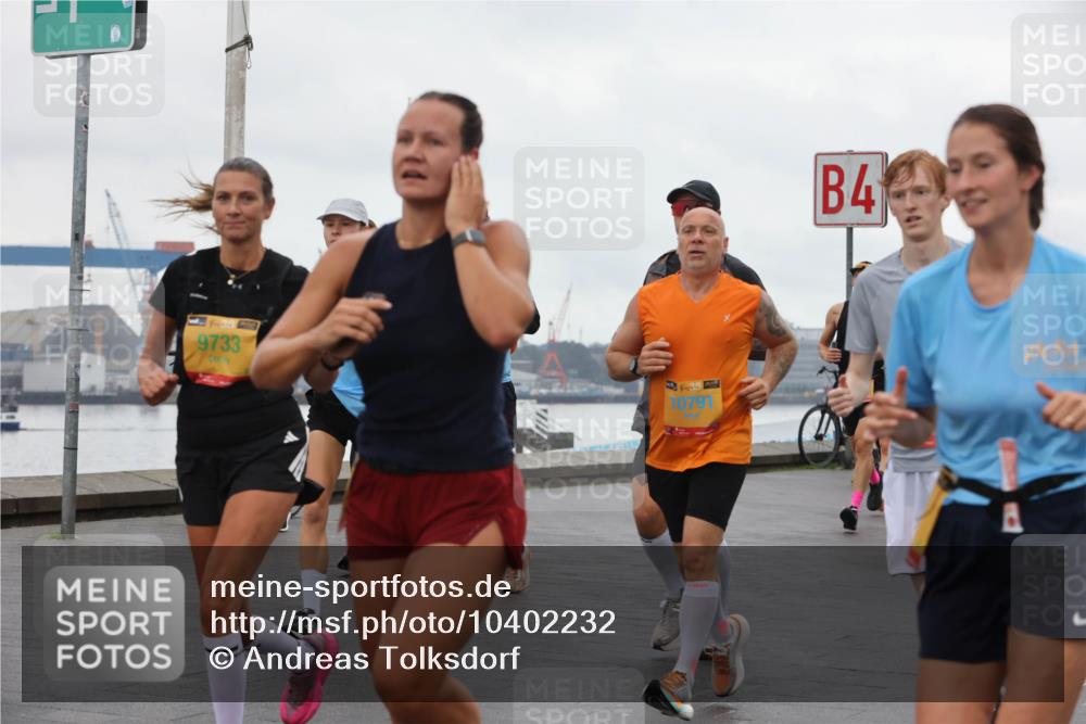 13.09.2026 - Kiel Lauf Andreas Tolksdorf http://msf.ph/oto/10402232 13.09.2026 11:01:03 Kiellinie 9733, 5, 39, 10791, 4 meine-sportfotos.de