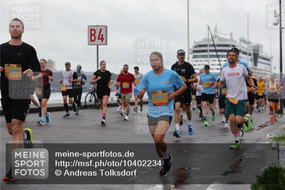 13.09.2026 - Kiel Lauf Andreas Tolksdorf http://msf.ph/oto/10402234 13.09.2026 11:01:06 Kiellinie 38, 4, 9002 meine-sportfotos.de