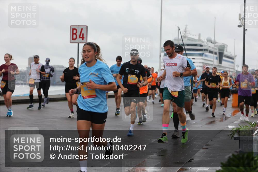 13.09.2026 - Kiel Lauf Andreas Tolksdorf http://msf.ph/oto/10402247 13.09.2026 11:01:07 Kiellinie 4, 11 meine-sportfotos.de