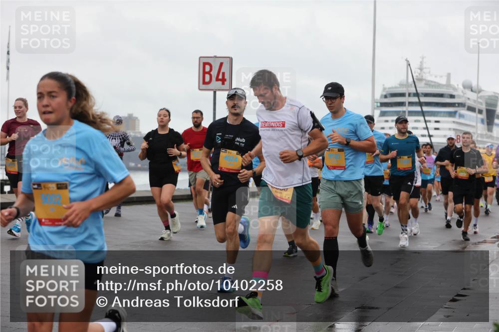 13.09.2026 - Kiel Lauf Andreas Tolksdorf http://msf.ph/oto/10402258 13.09.2026 11:01:07 Kiellinie 4, 38, 4024, 39, 9100, 160 meine-sportfotos.de