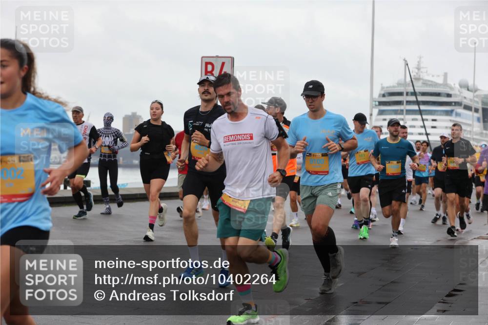 13.09.2026 - Kiel Lauf Andreas Tolksdorf http://msf.ph/oto/10402264 13.09.2026 11:01:08 Kiellinie 002, 38, 9100, 161 meine-sportfotos.de