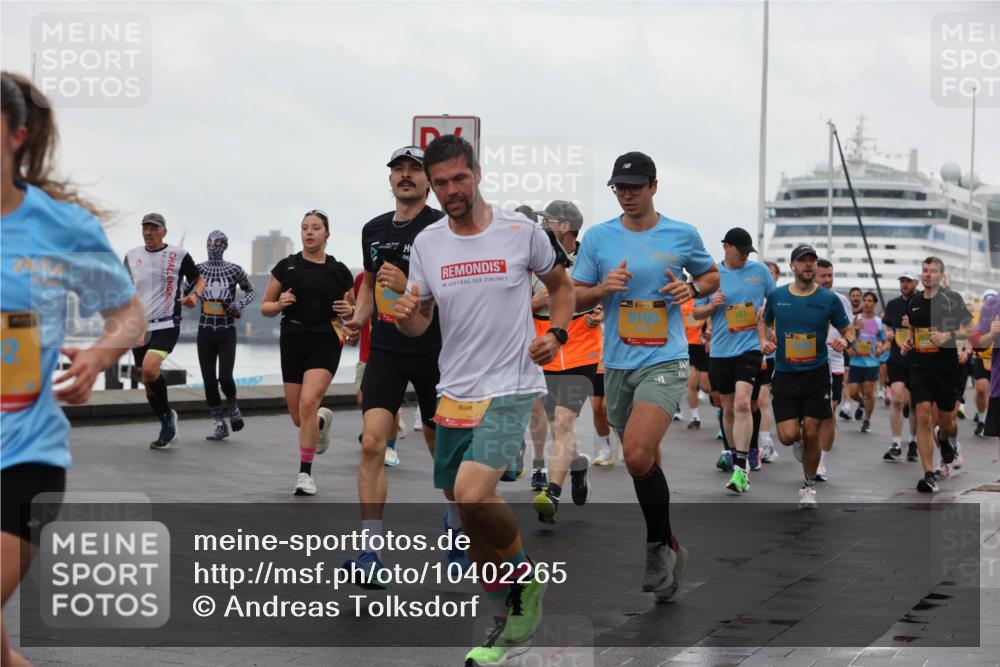 13.09.2026 - Kiel Lauf Andreas Tolksdorf http://msf.ph/oto/10402265 13.09.2026 11:01:08 Kiellinie 38, 9100, 161 meine-sportfotos.de