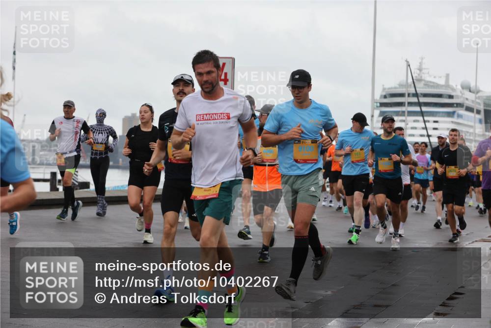 13.09.2026 - Kiel Lauf Andreas Tolksdorf http://msf.ph/oto/10402267 13.09.2026 11:01:08 Kiellinie 38, 9100, 161 meine-sportfotos.de