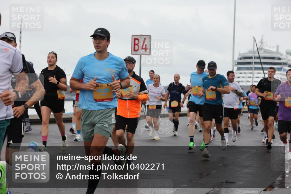 13.09.2026 - Kiel Lauf Andreas Tolksdorf http://msf.ph/oto/10402271 13.09.2026 11:01:09 Kiellinie 38, 9100, 4, 161, 11692, 679 meine-sportfotos.de